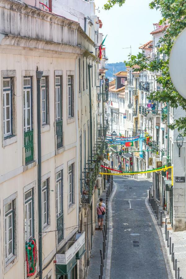 Alfama Spacious And Central Amazing Apartment, By Timecooler Лиссабон Экстерьер фото
