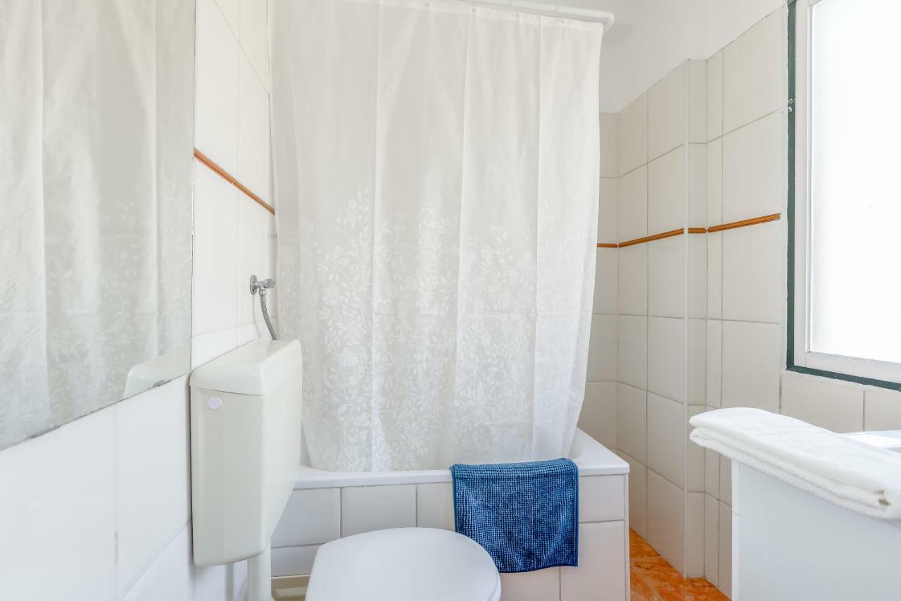 Alfama Spacious And Central Amazing Apartment, By Timecooler Лиссабон Экстерьер фото